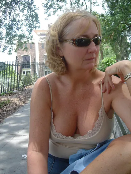 elisabeth-cougar-lyon
