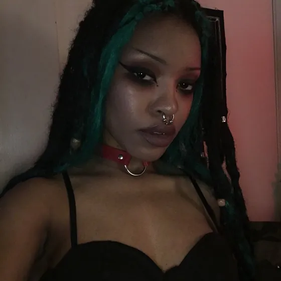 veronique-libertine-clamart